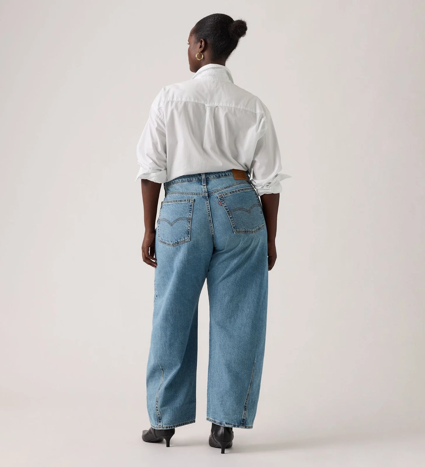 Levis Baggy Dad Barrel Jeans
