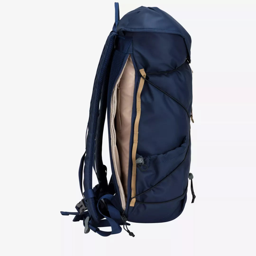 Elliker Wharfe Flapover Backpack