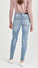 Load image into Gallery viewer, Junkfood Nala Fitted Boyfriend Jeans
